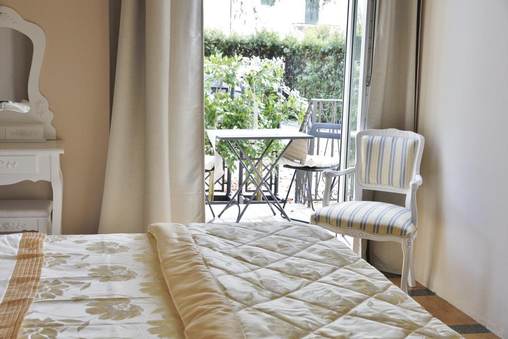Lucca Relais Panzió Kültér fotó