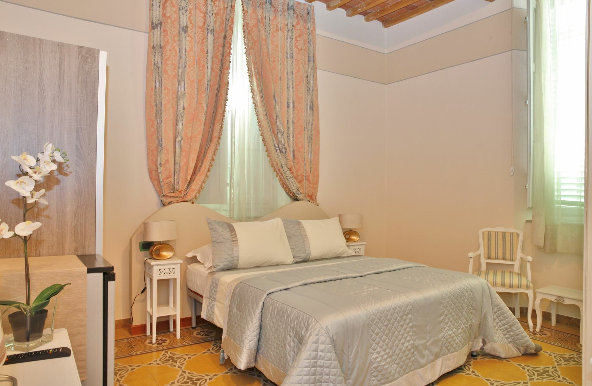 Lucca Relais Panzió Kültér fotó