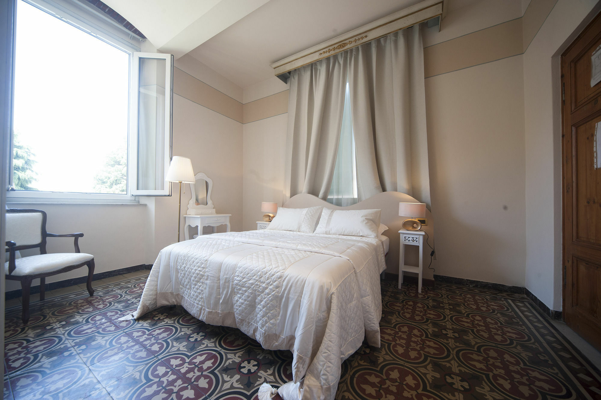 Lucca Relais Panzió Kültér fotó
